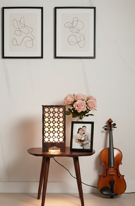 Real Wood Art Mahogany Grille Series Table Lamp 11cmX11cmX20cm